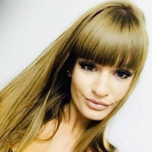 Meet your Posher, Tessa